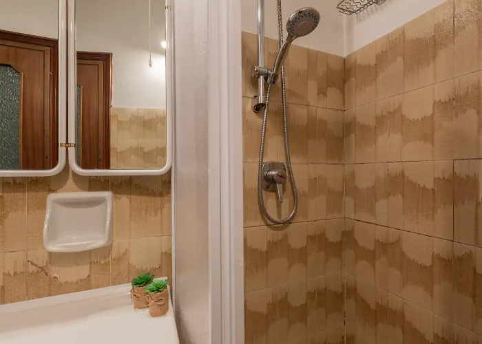 Apartment Giolitti San Carlo By Wonderful Italy